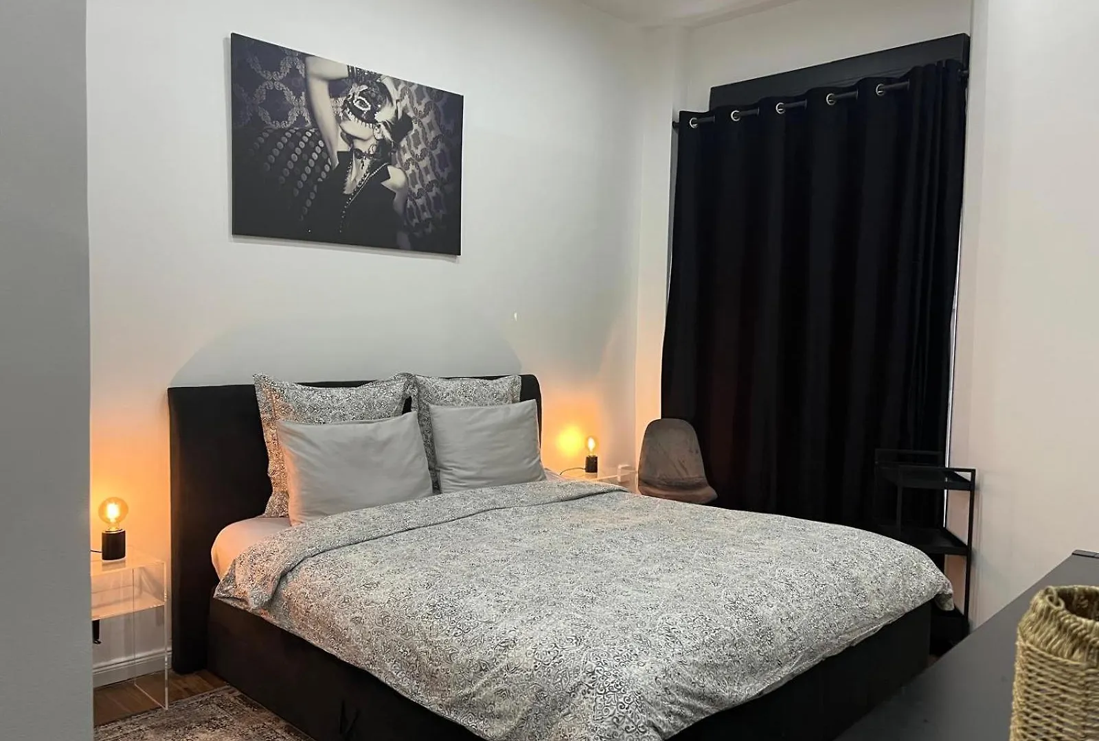 Apartment Incredible Olympic Nest